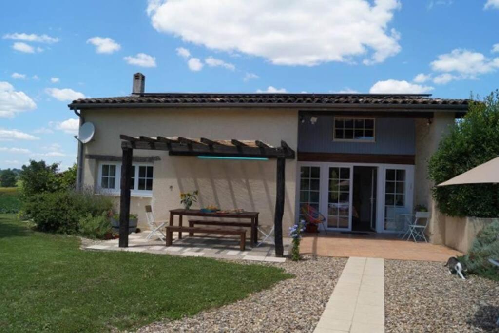 Gite Rural Saint-Pierre-sur-Dropt Exteriör bild